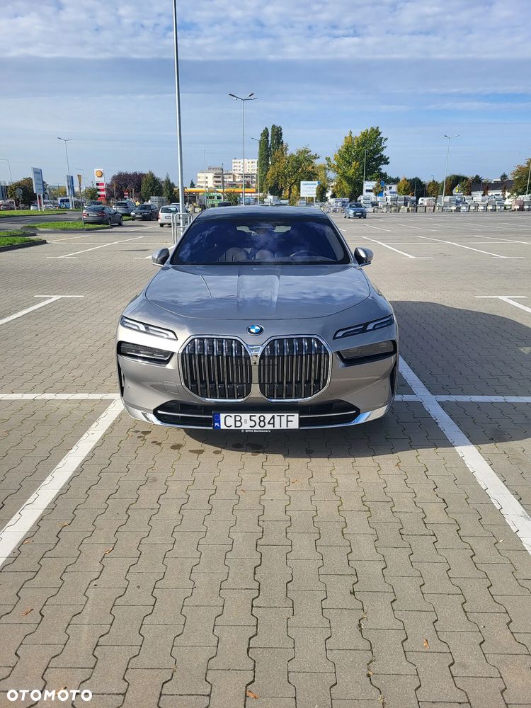 BMW Seria 7 - 2