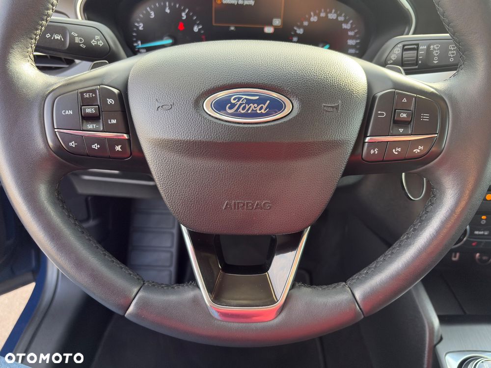 Ford Focus 1.0 EcoBoost Titanium - 12