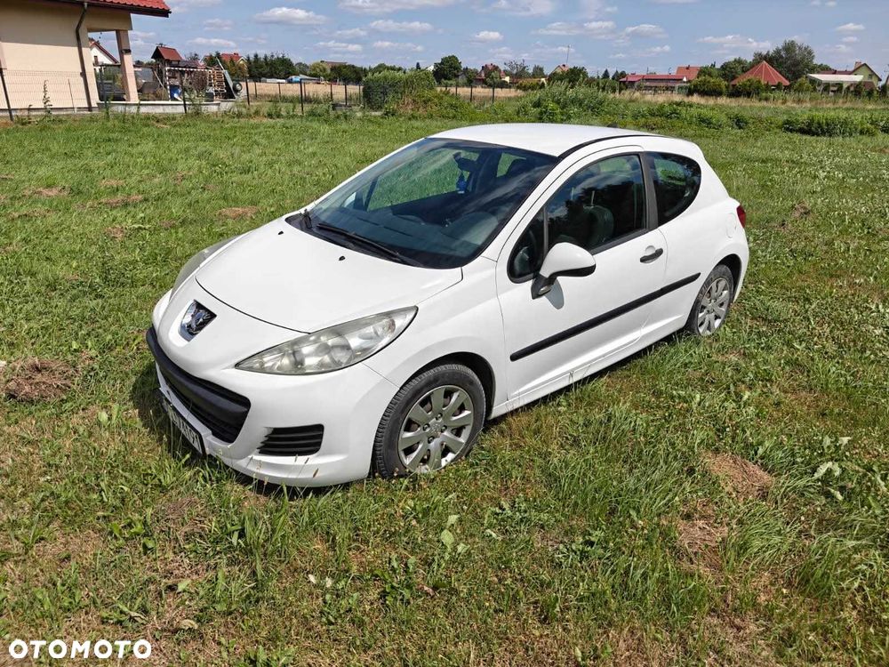 Peugeot 207 - 3