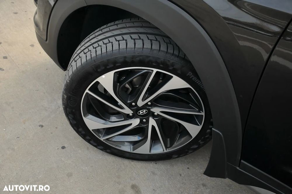 Hyundai Tucson 1.6 T-GDi 4WD 7DCT Premium - 16