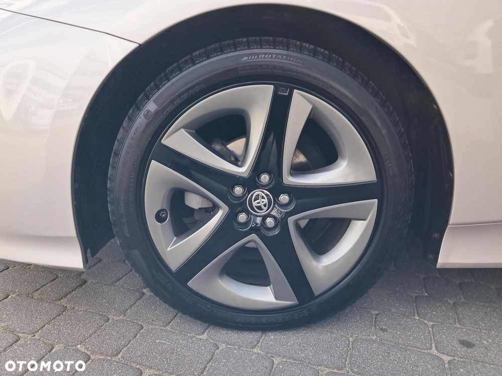 Toyota Prius 1.8 Hybrid Comfort - 11