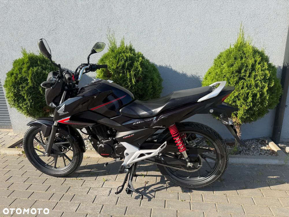 Honda CBF - 9