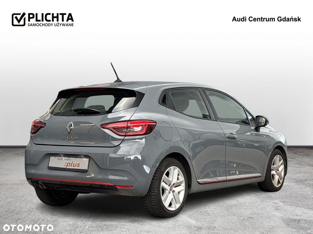 Renault Clio - 5