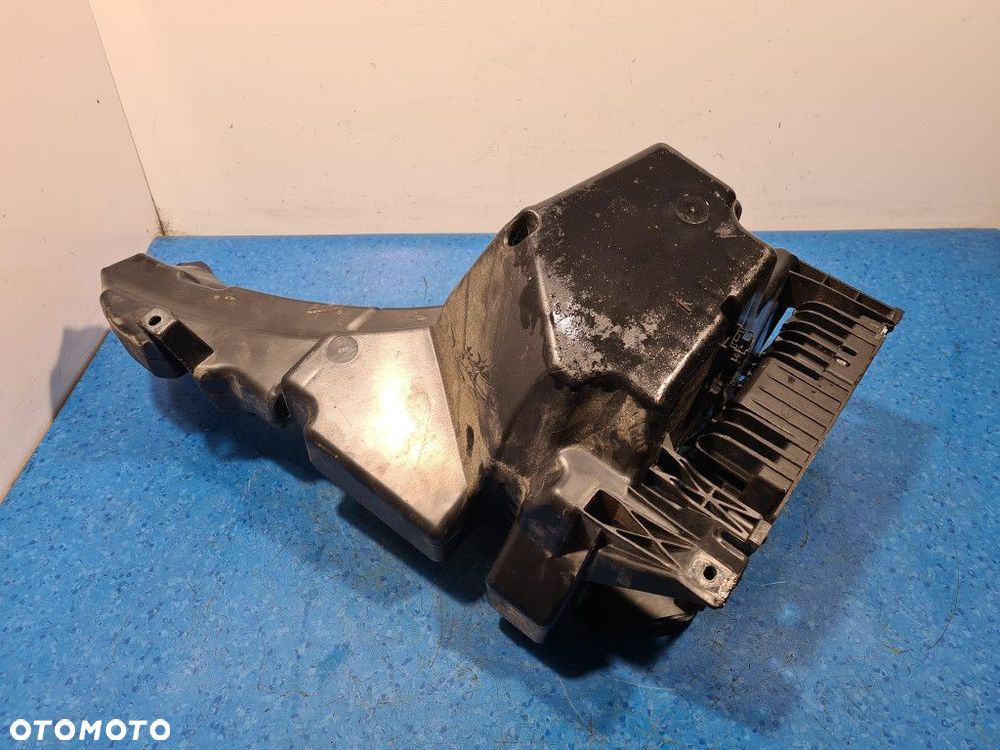 MERCEDES W203 LIFT KOMBI SUBWOOFER A2038207402 - 9