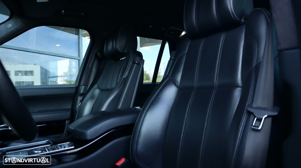 Land Rover Range Rover 4.4 SDV8 Autobiography - 30