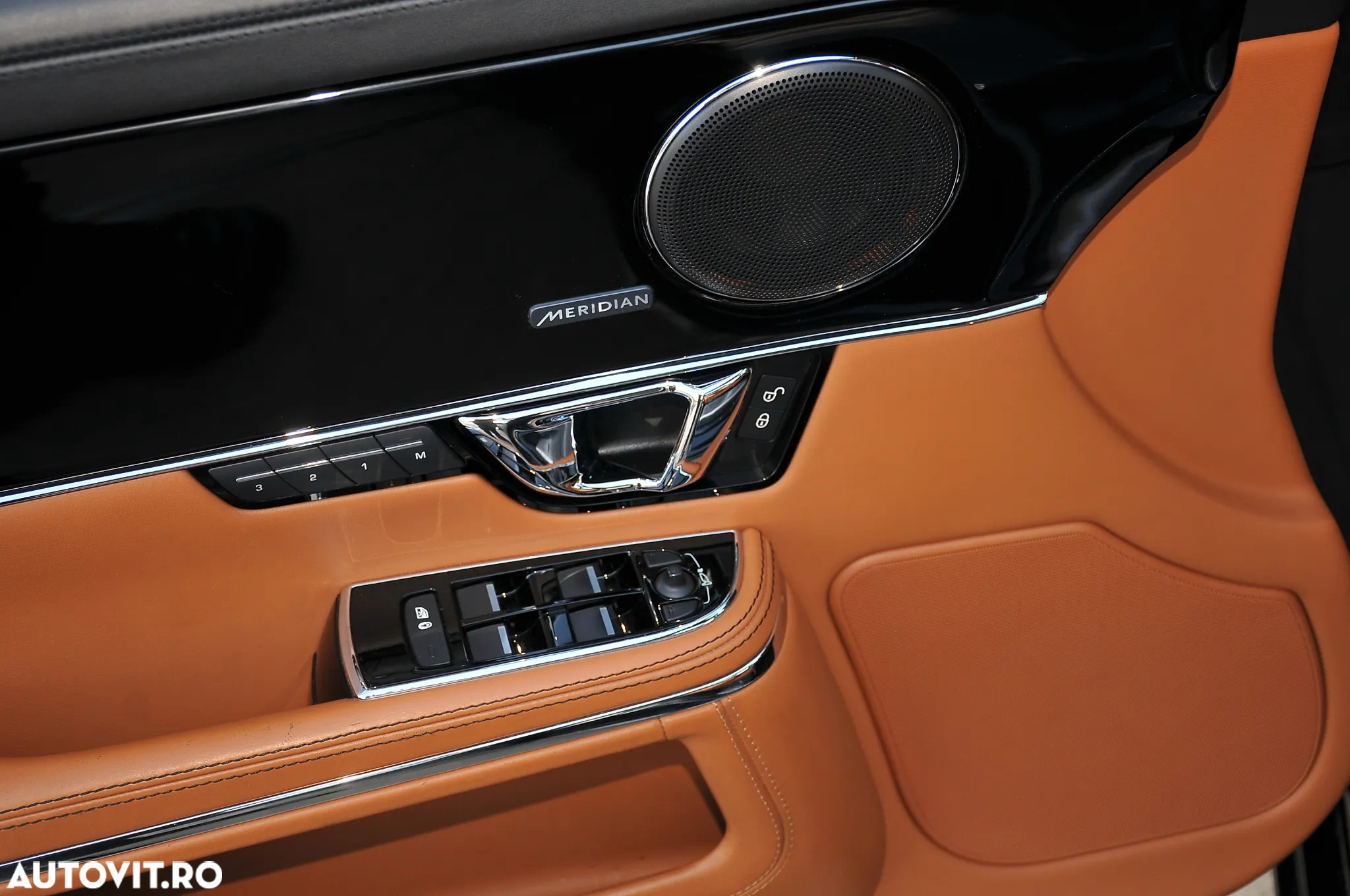 Jaguar XJ 3.0 V6 Diesel Langversion Portfolio - 35