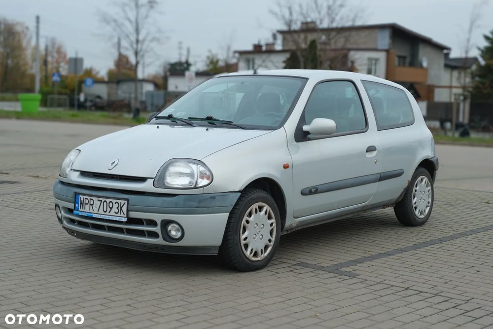 Renault Clio - 3