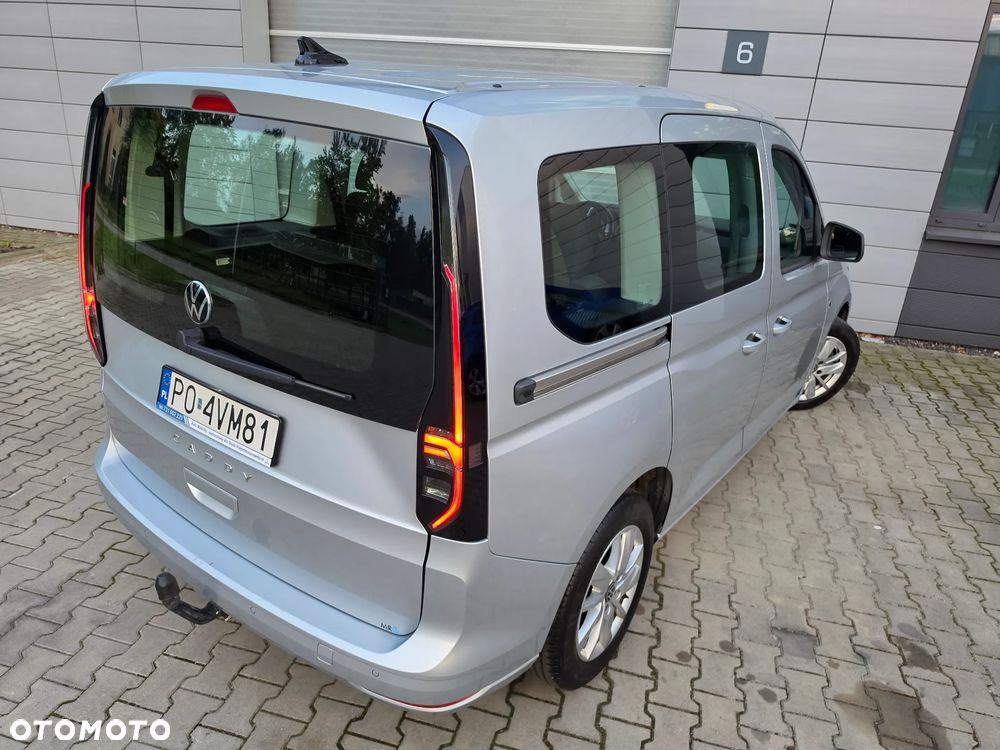 Volkswagen Caddy 2.0 TDI DSG - 16