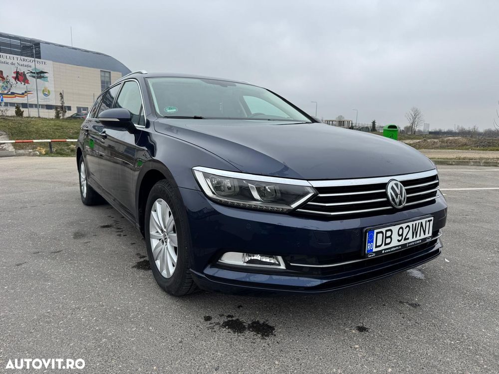 Volkswagen Passat 1.6 TDI Comfortline - 1
