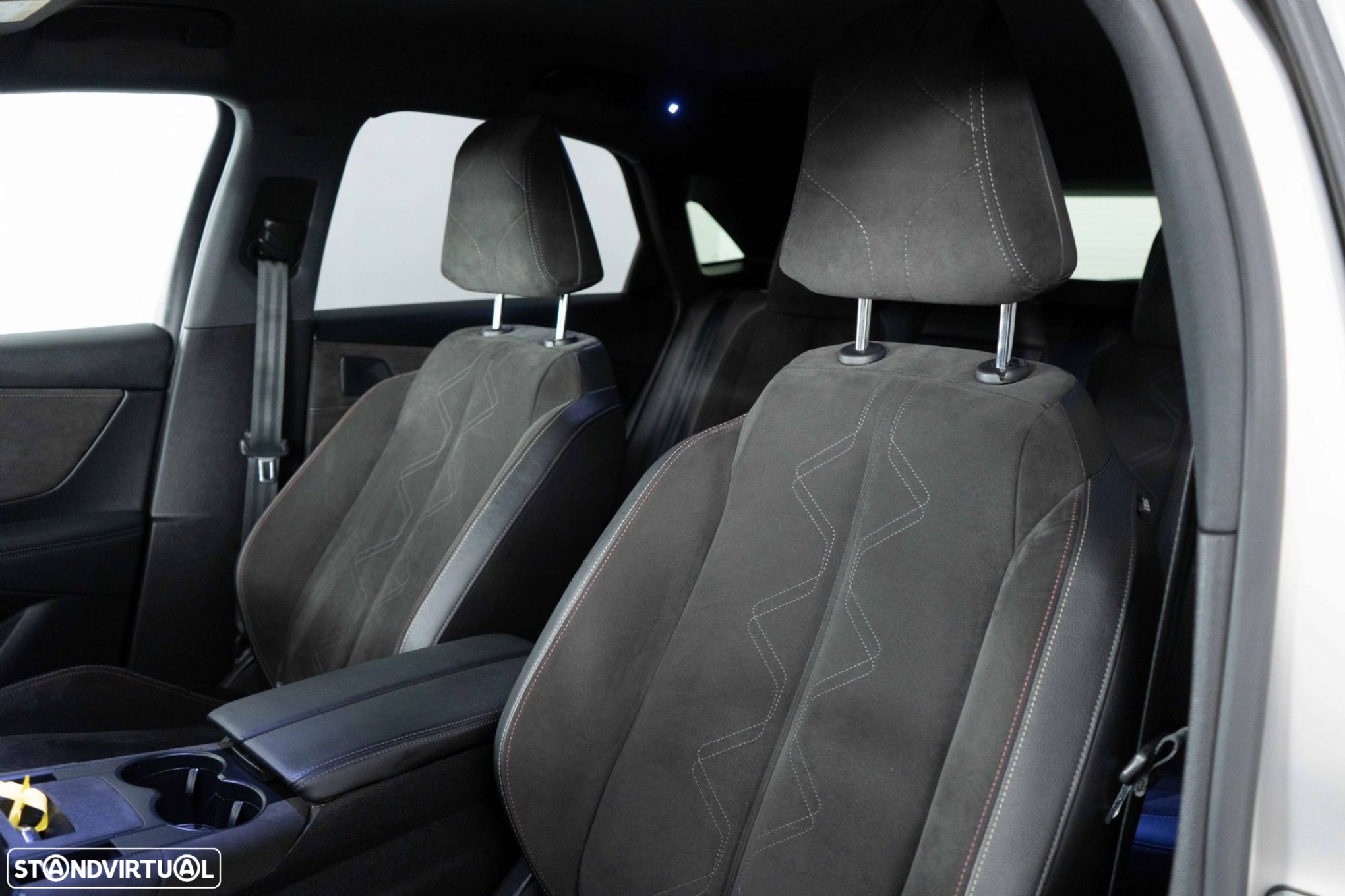 DS DS7 Crossback E-Tense Performance Line EAT8 - 8