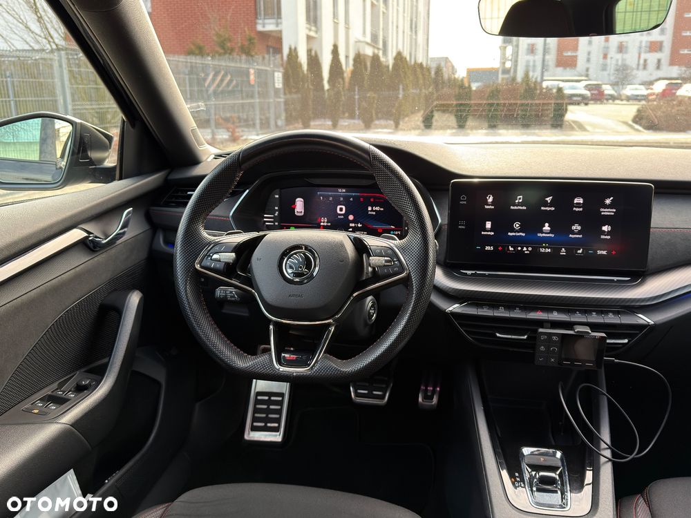 Skoda Octavia 2.0 TDI RS DSG - 27