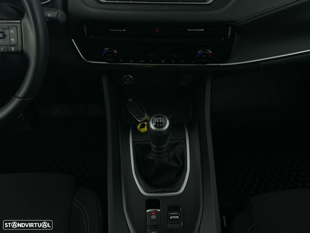 Nissan Qashqai - 16