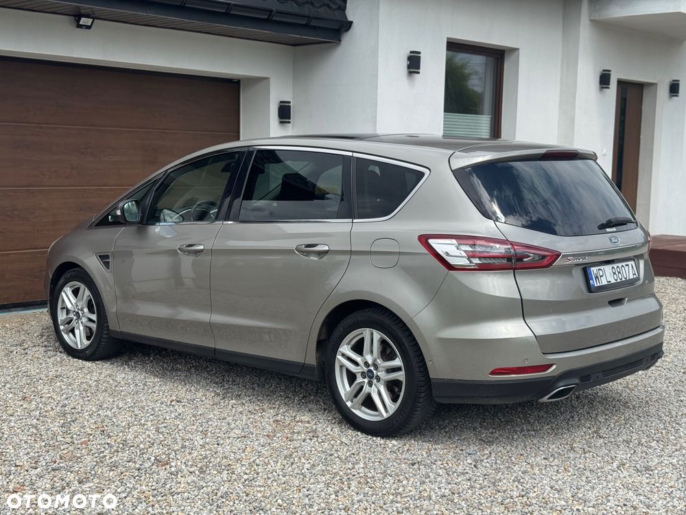 Ford S-Max 2.0 TDCi 4WD Titanium PowerShift - 16