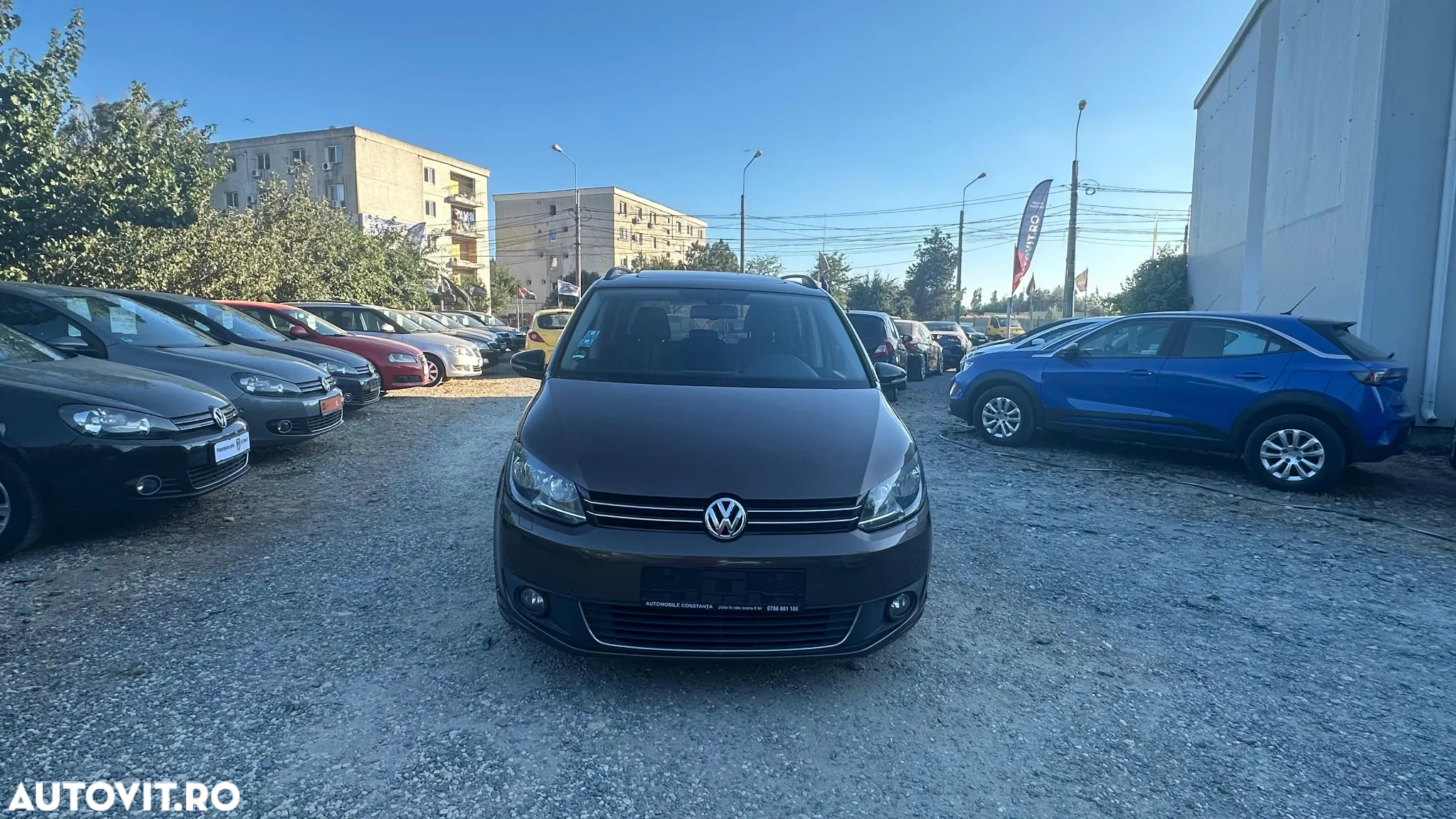 Volkswagen Touran 1.4 TSI MATCH - 10