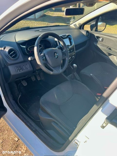 Renault Clio Energy dCi 75 Business - 12