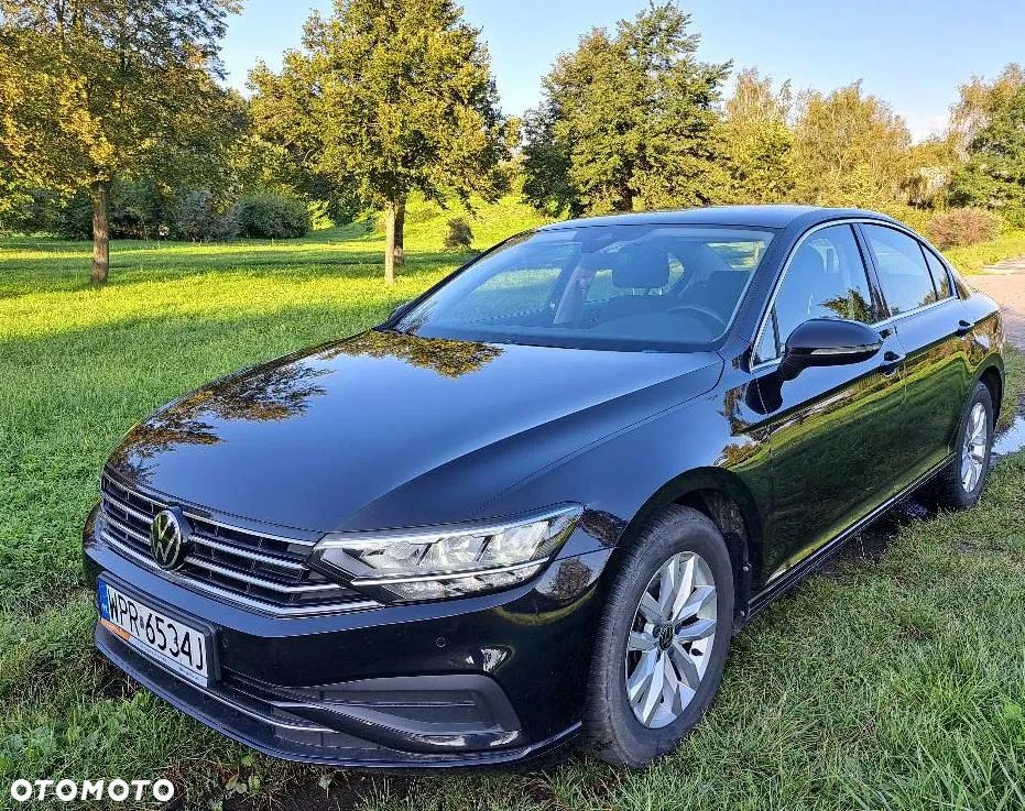 Volkswagen Passat 1.5 TSI EVO Business DSG - 1