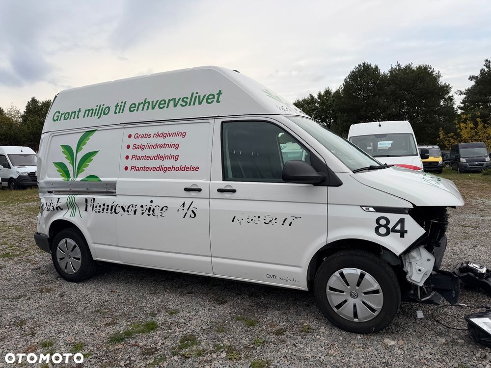 Volkswagen Transporter - 9