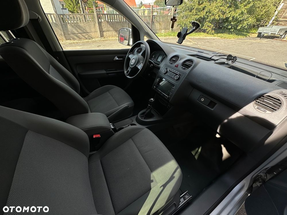 Volkswagen Caddy 2.0 TDI Comfortline 4Motion - 4