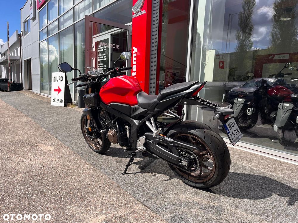 Honda CB - 4