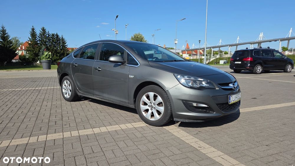 Opel Astra - 8