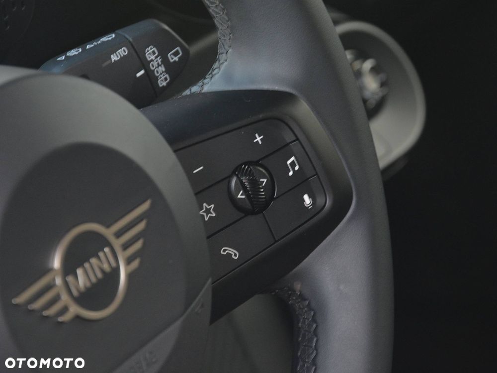 MINI Cooper C Linia Essential - 11