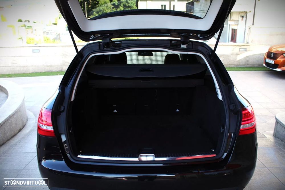 Mercedes-Benz C 200 - 45
