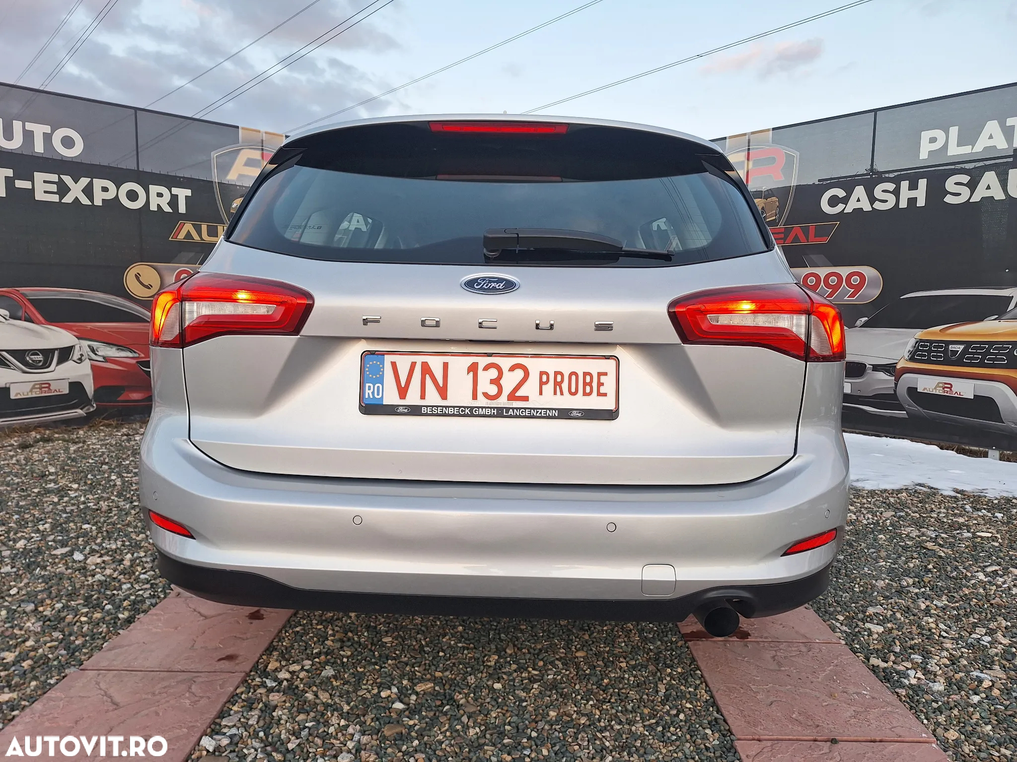 Ford Focus 1.5 TDCi Powershift Titanium - 12