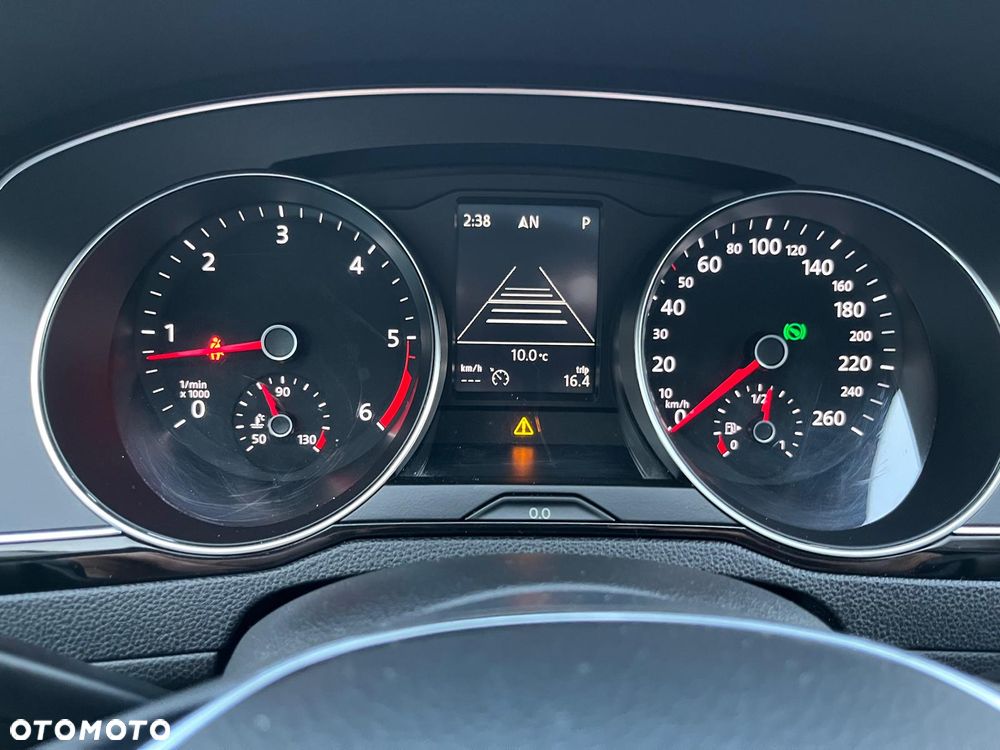 Volkswagen Passat 2.0 TDI (BlueMotion Technology) DSG Comfortline - 21