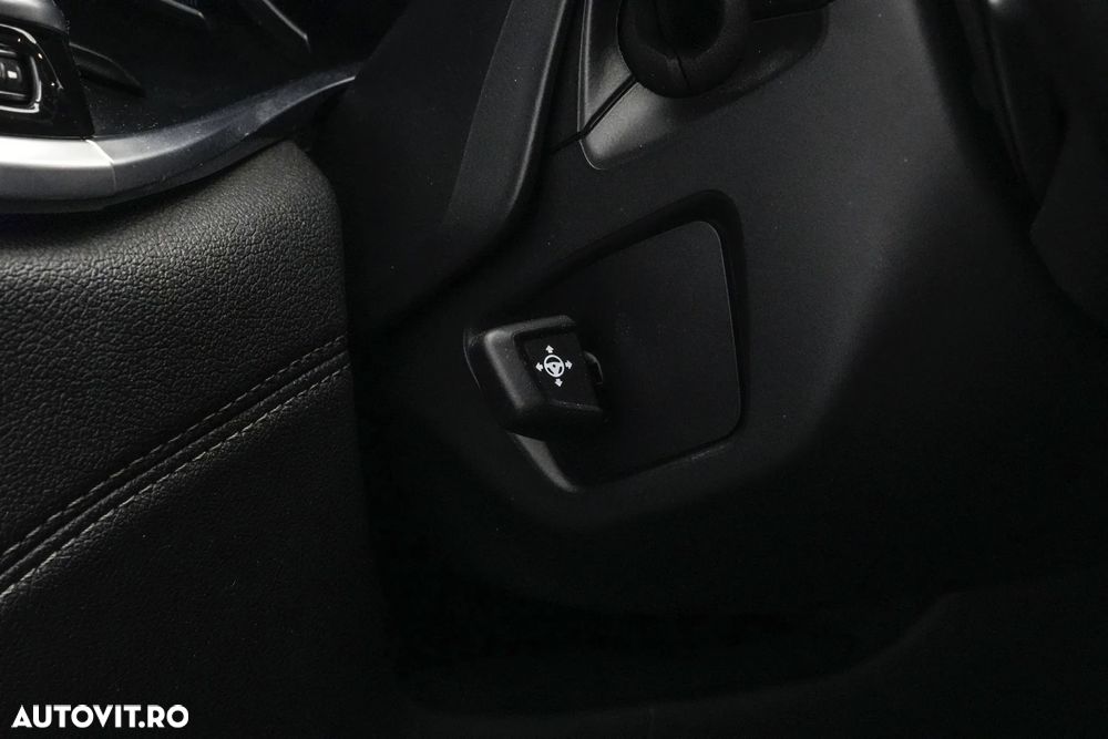 BMW Seria 7 740d xDrive - 32