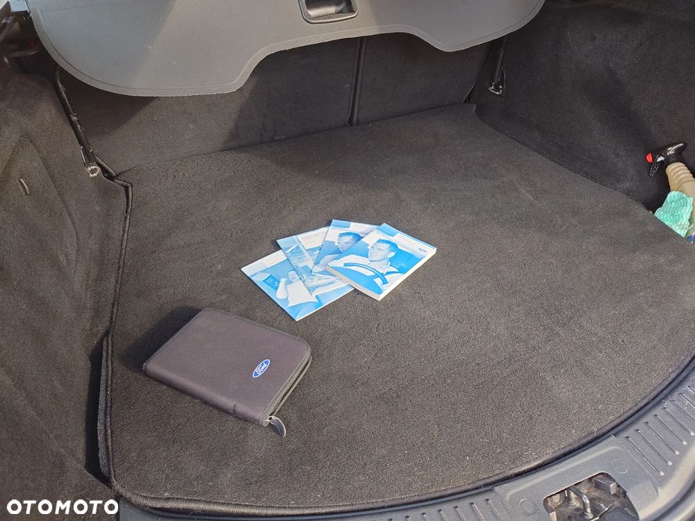 Ford Mondeo 2.0 TDCi Trend - 16