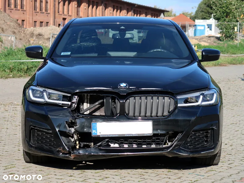 BMW Seria 5 520d xDrive M Sport sport - 10