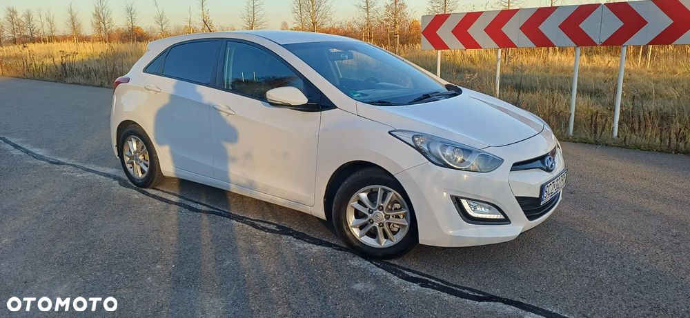 Hyundai i30 - 23