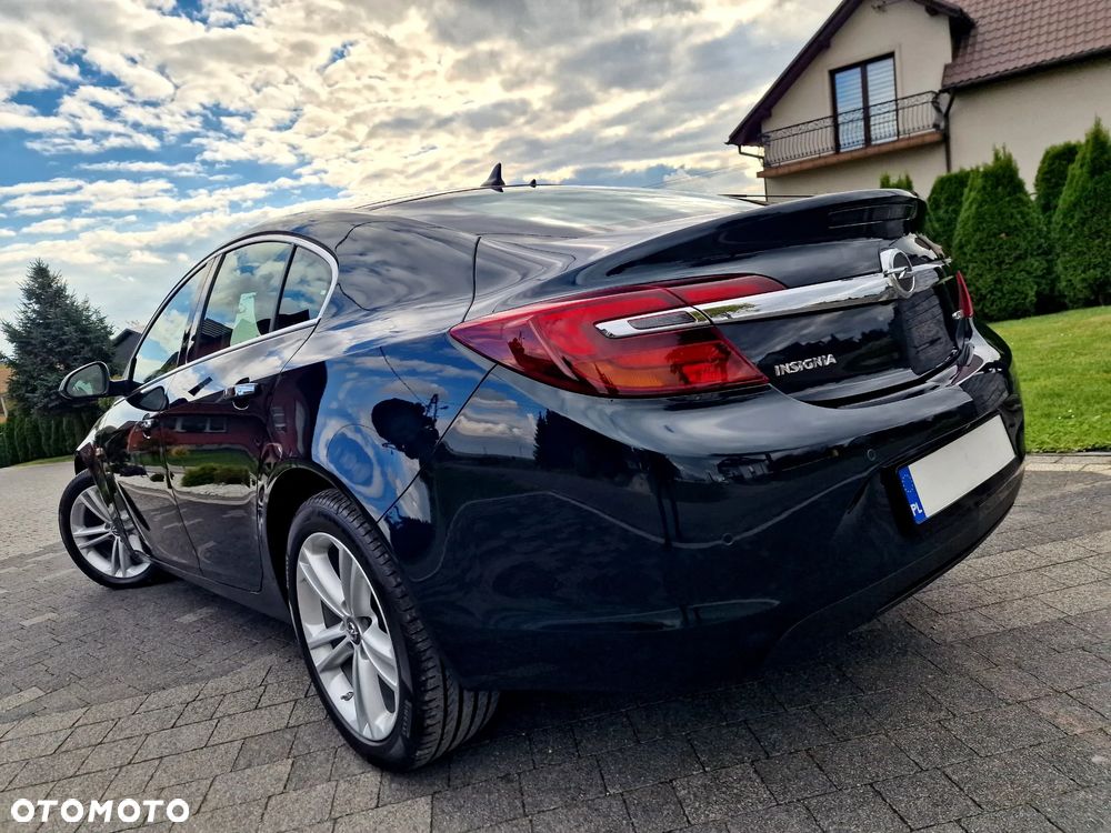 Opel Insignia 2.0 CDTI Cosmo S&S - 12