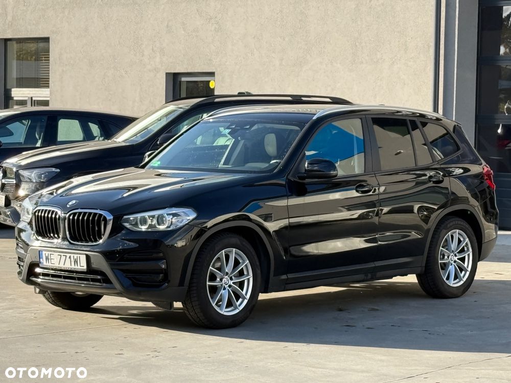 BMW X3 xDrive20i Advantage - 8