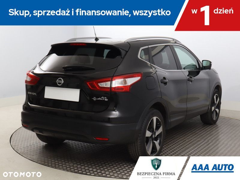 Nissan Qashqai - 7