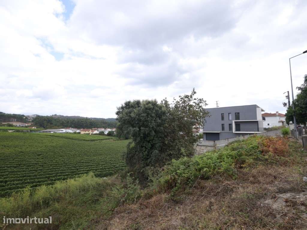 Terreno de Construção Habitacional | 585m² - Grande imagem: 2/6