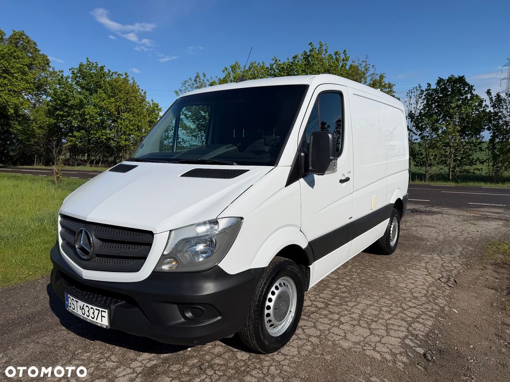 Mercedes-Benz Sprinter - 4