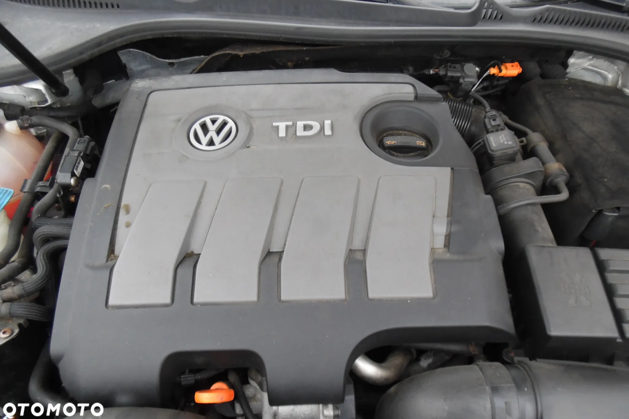 Volkswagen Golf 1.6 TDI BlueMotion Technology Comfortline - 18