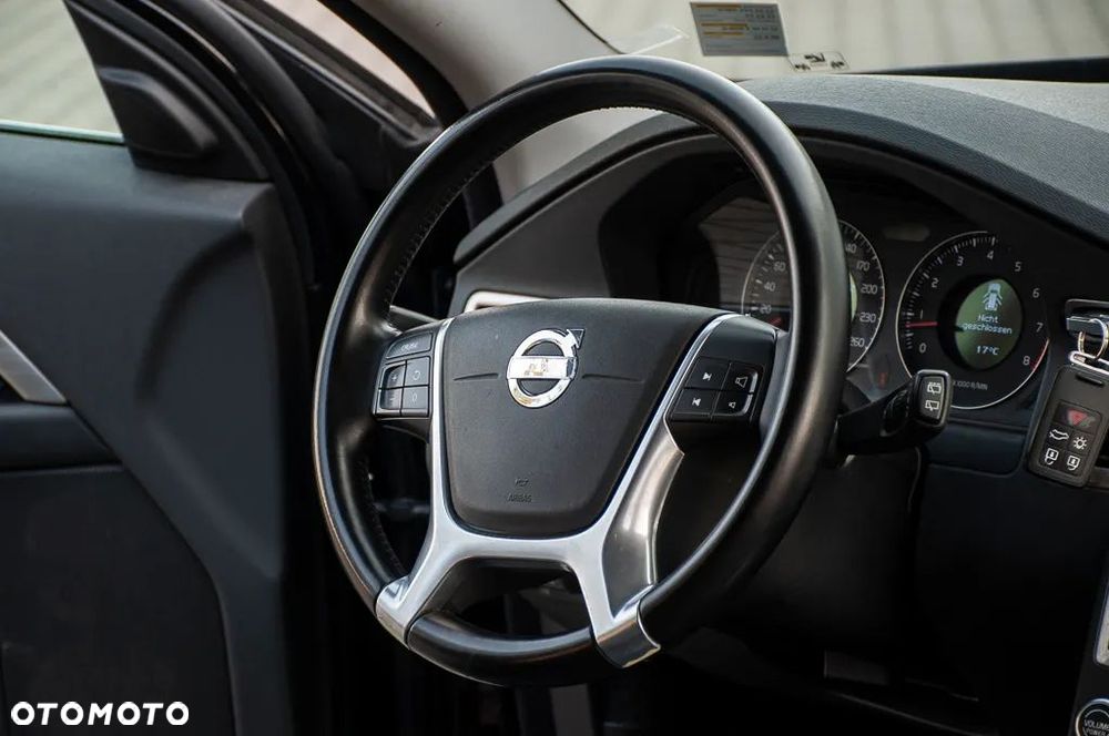 Volvo V70 2.5T Summum - 8