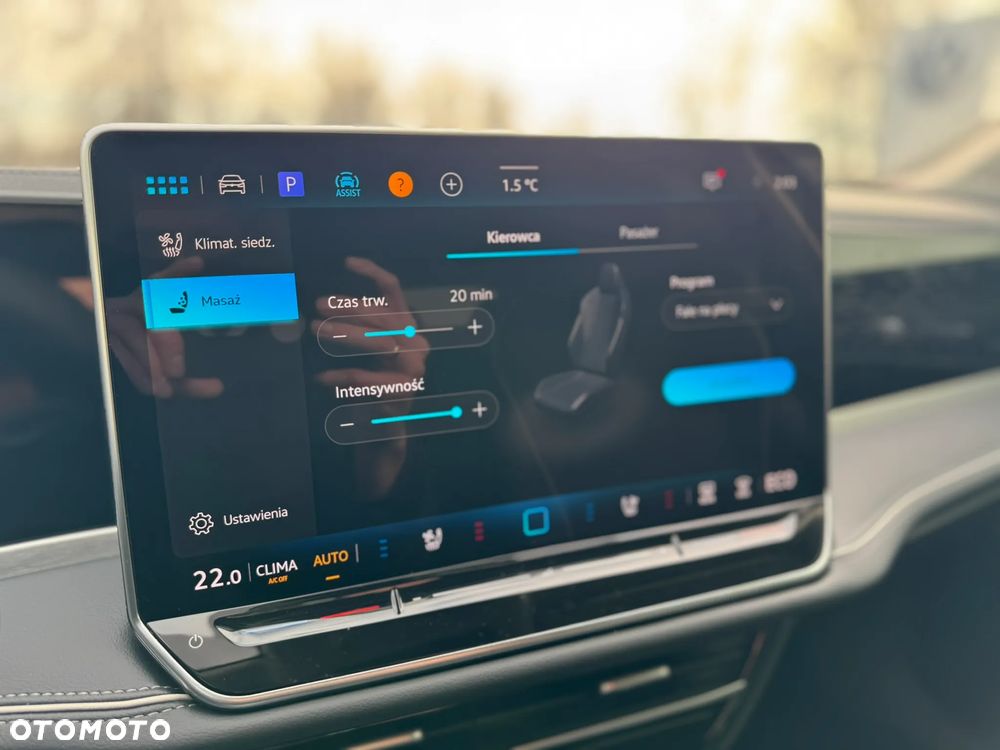 Volkswagen Passat - 22