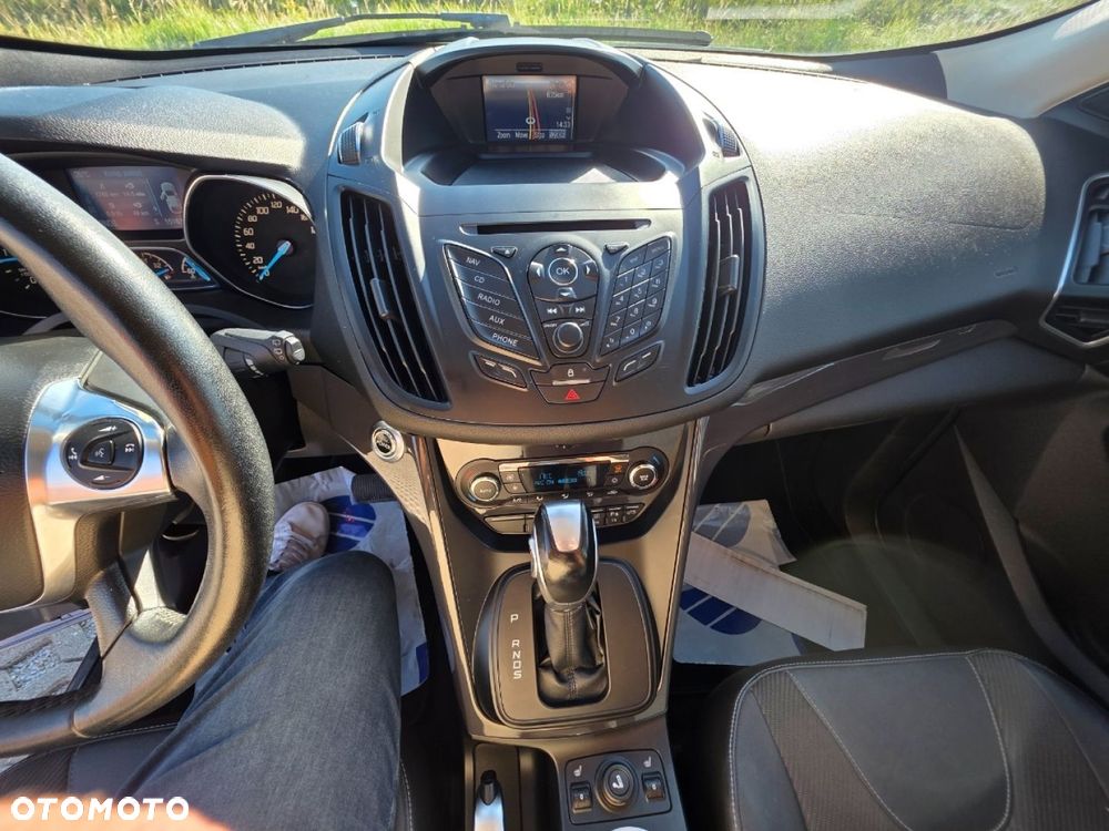 Ford Kuga - 16