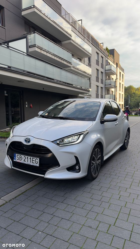 Toyota Yaris - 1
