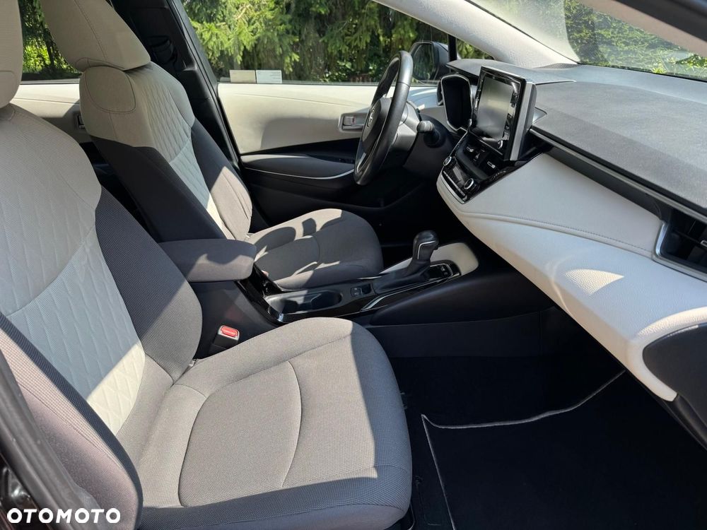 Toyota Corolla 1.8 Hybrid Comfort - 19