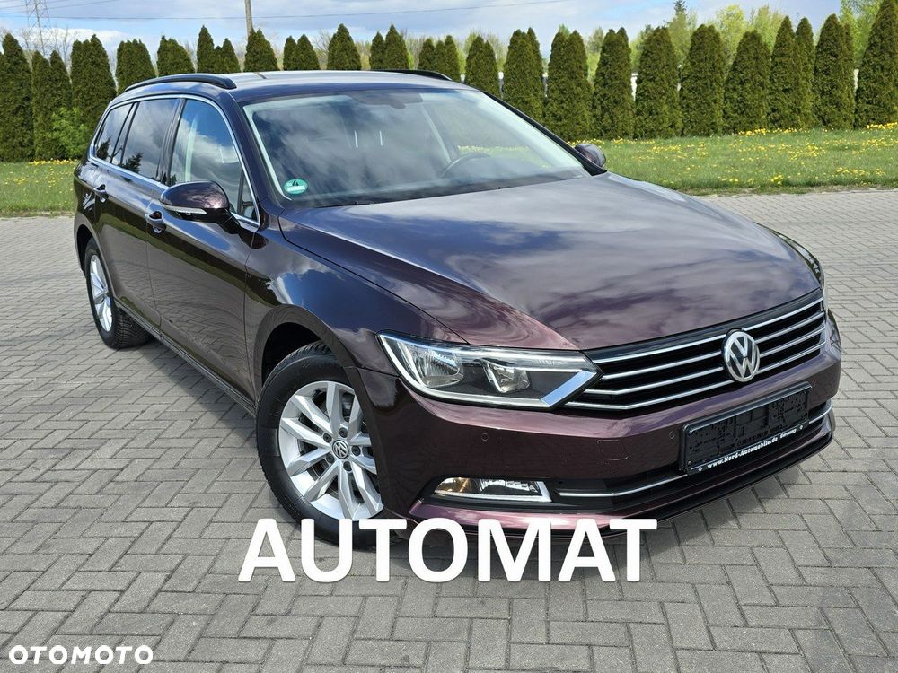 Volkswagen Passat - 1