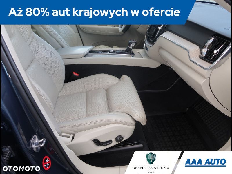 Volvo XC 60 - 10