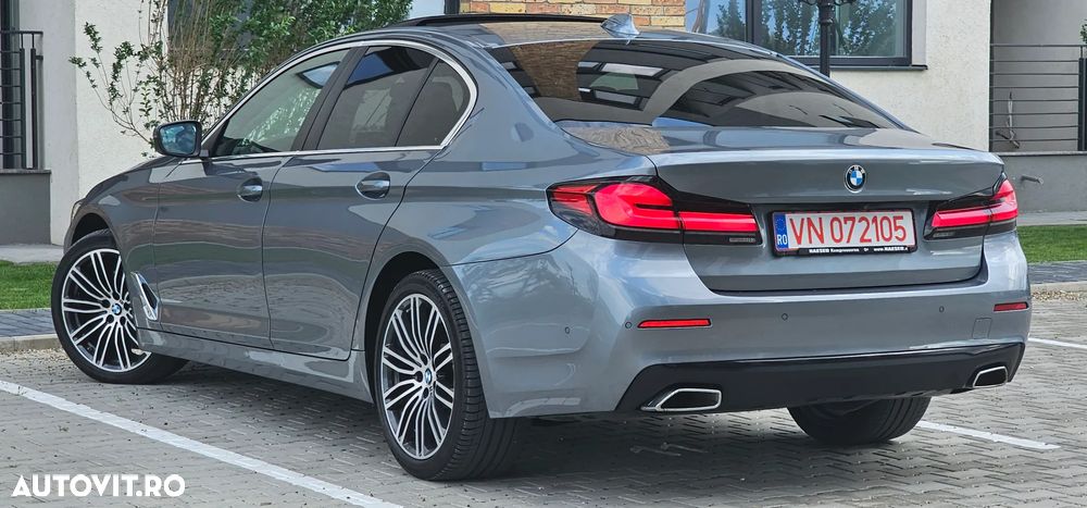 BMW Seria 5 520d Aut. M Sport Edition - 3