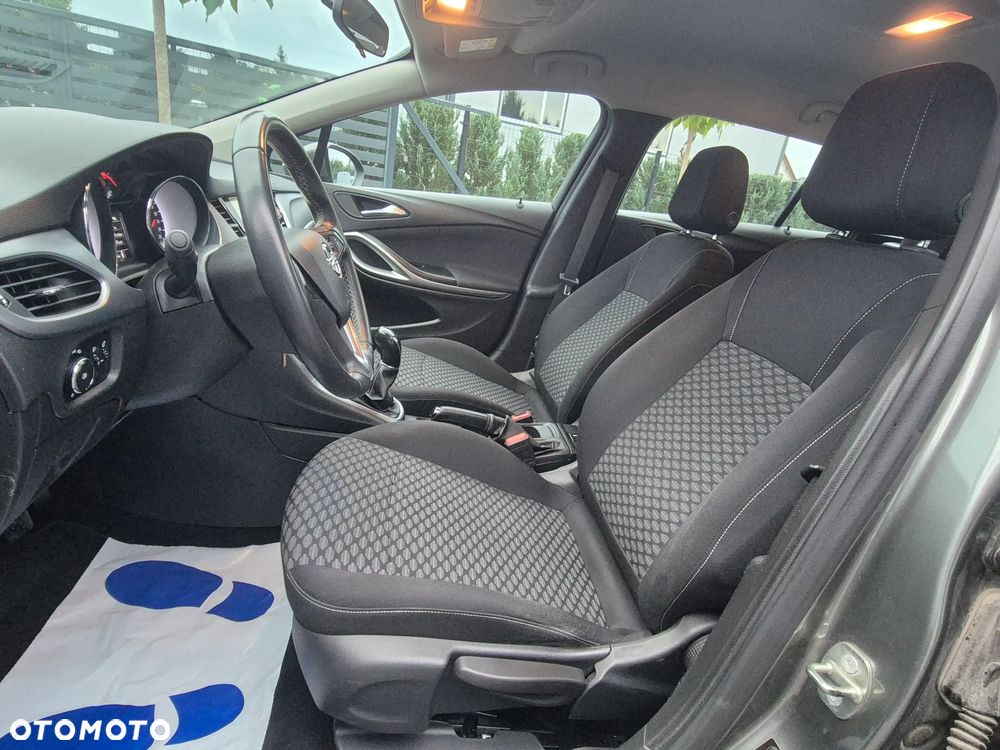 Opel Astra 1.6 CDTI Enjoy - 6