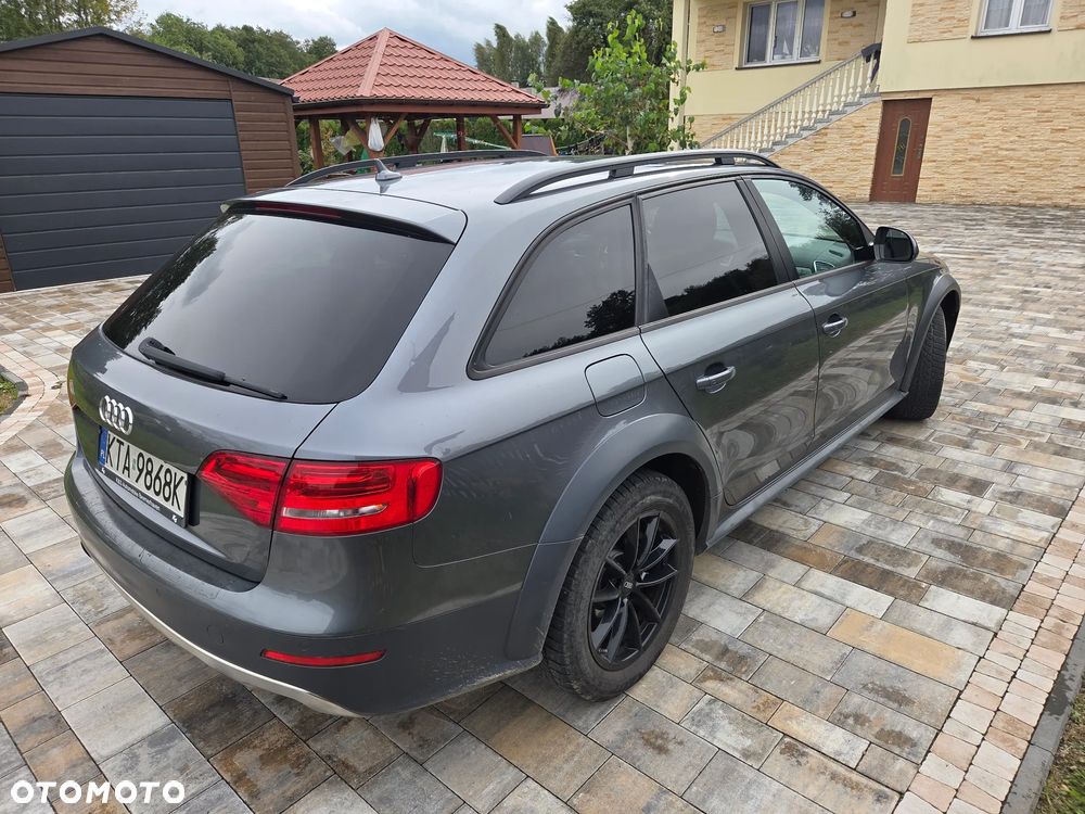 Audi A4 Allroad 2.0 TDI Quattro S tronic - 4