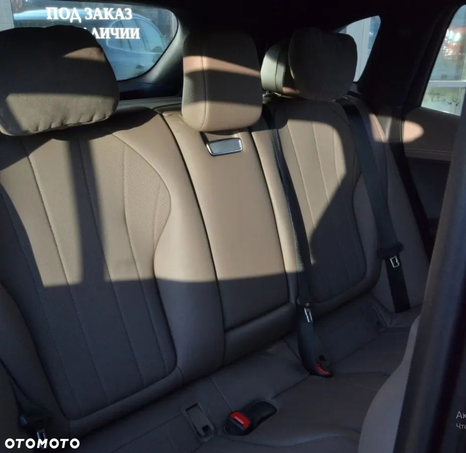 Mercedes-Benz EQE 500 4MATIC - 10