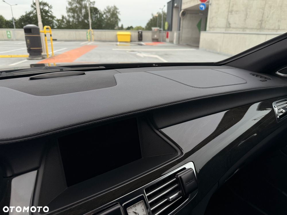 Mercedes-Benz CLS 500 4-Matic 7G-TRONIC - 30